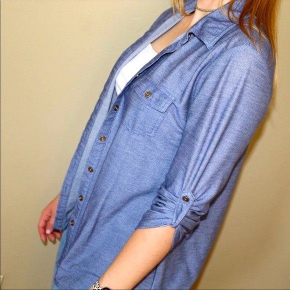 Anthropologie Eden & Olivia Blue Denim Button Down Long Sleeve Size Small - Picture 2 of 2